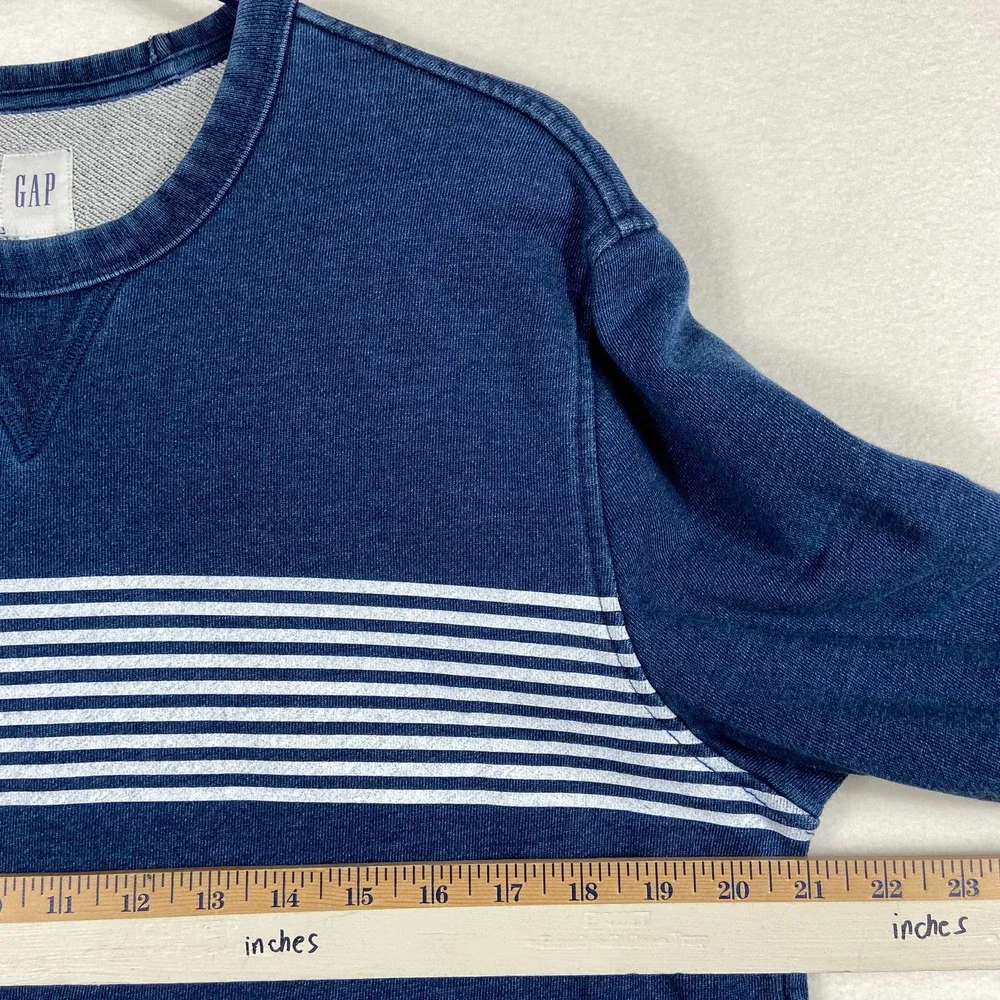 Gap Blue Long Sleeves Pull Over Stripe Sweater Size Medium